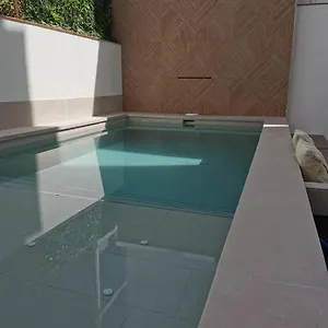 cozy-apartment-downtown-for-3-pax.es-andalucia.com/